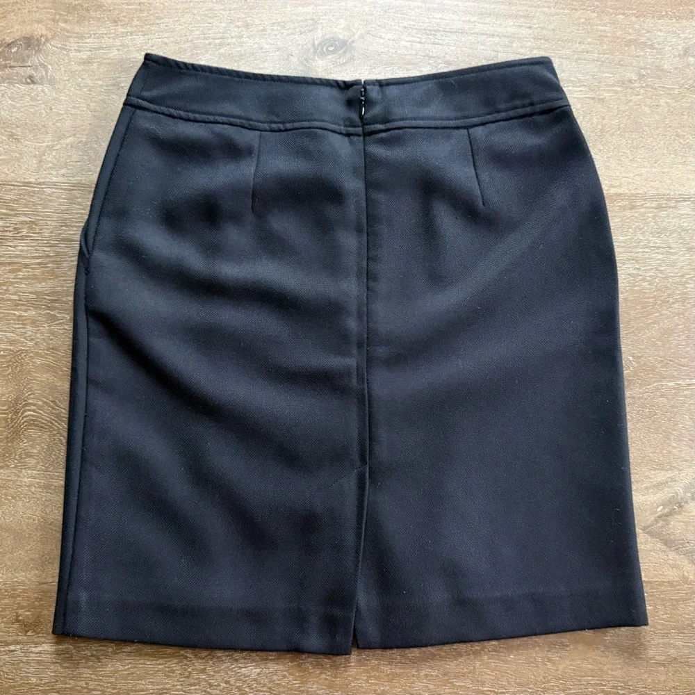 ✝️ Banana Republic | Black Pencil Skirt - Picture 6 of 14